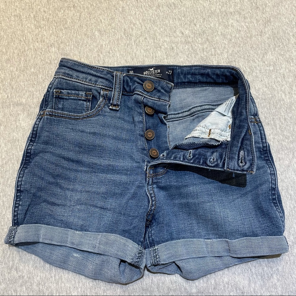 Hollister Curvy Ultra High-Rise Mom Short 3” Mini Shorts Women’s 00 W23 Stretch